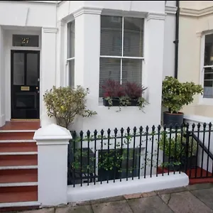 https://stay27.brighton-hotels-england.com